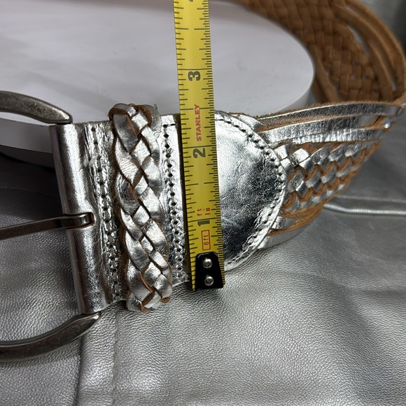 (H) Women's vintage braided silver and tan leather belt, size M - Picture 10 of 12